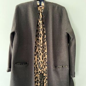 Chico’s women’s size L animal print sweater NWT